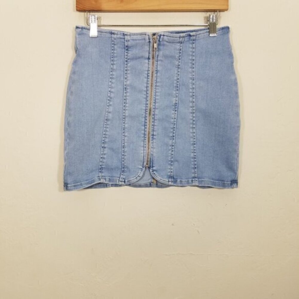 We The Free People Denim Mini Skirt Super Stretch Blue Size 4
